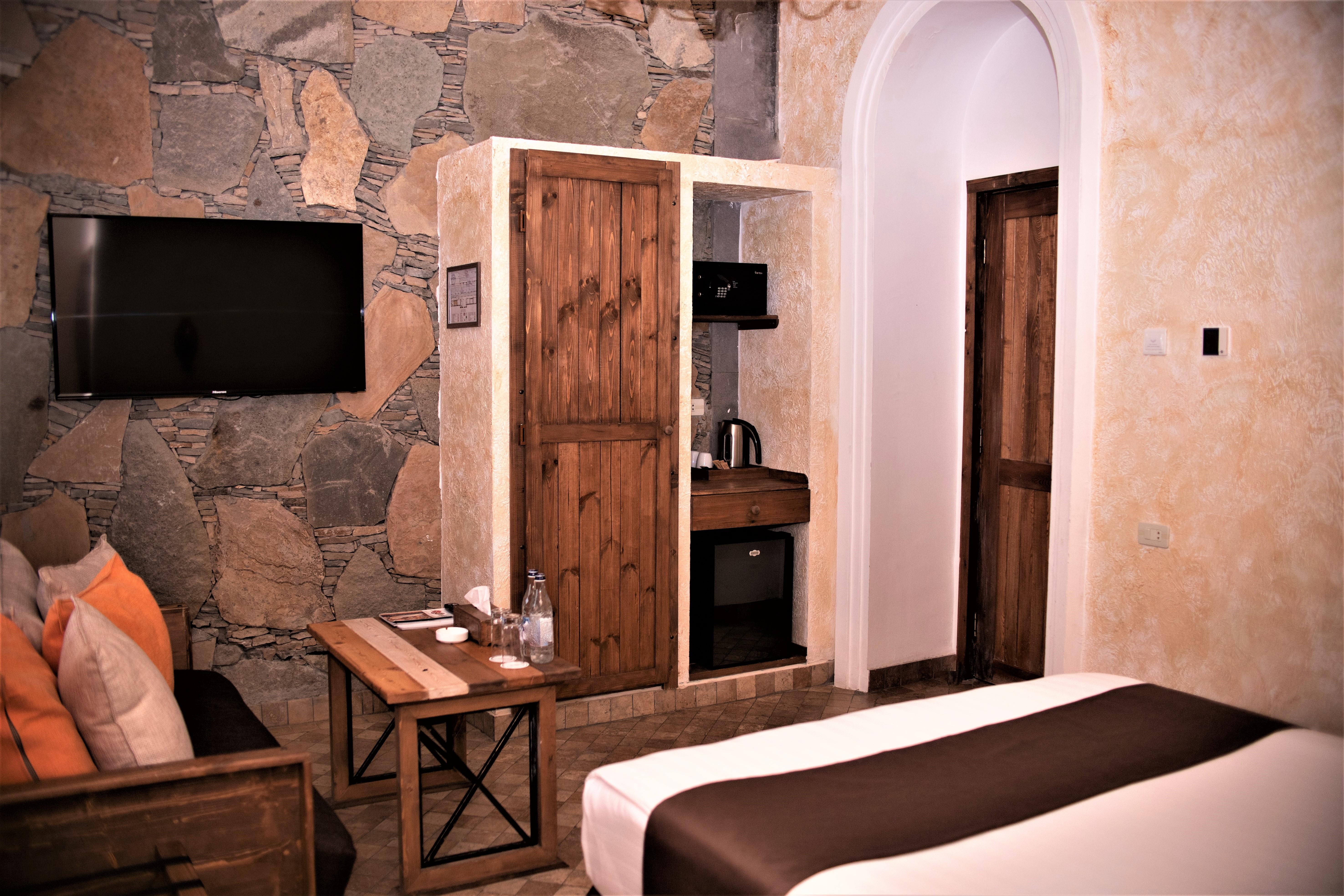 Caucasus Hotel Kasagh Esterno foto A room at the hotel