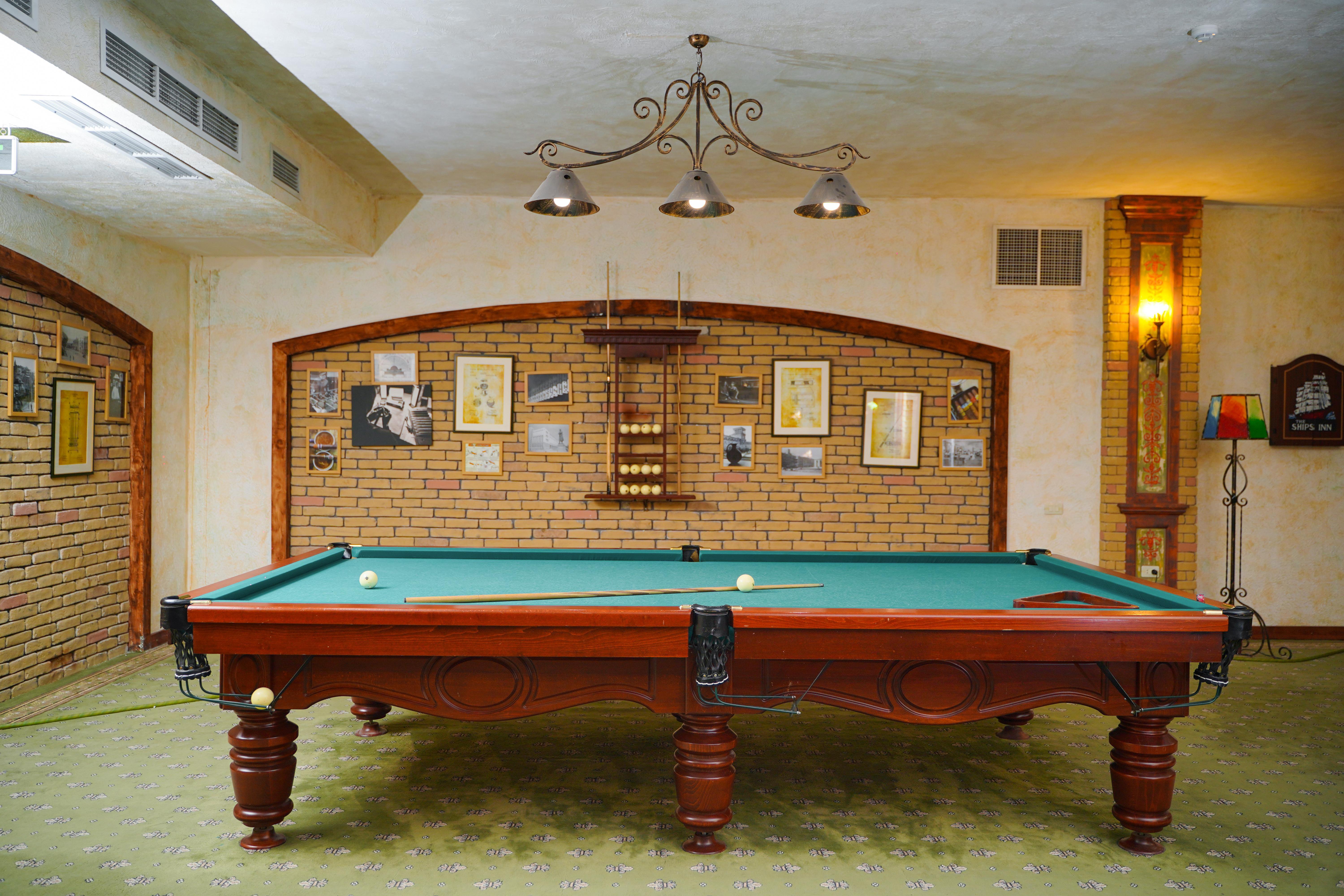 Caucasus Hotel Kasagh Esterno foto A pool table