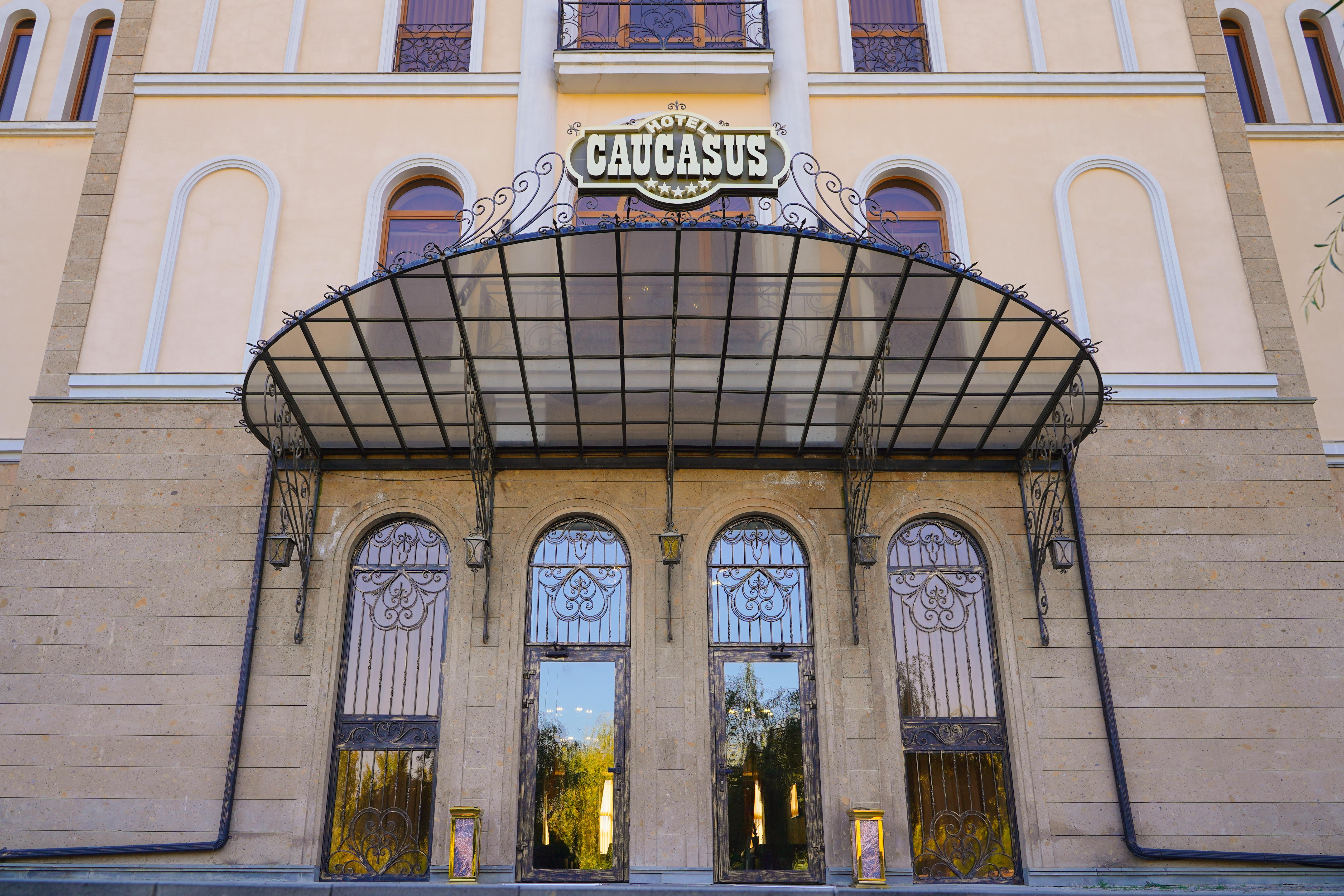 Caucasus Hotel Kasagh Esterno foto Caucasus Mineral Waters
