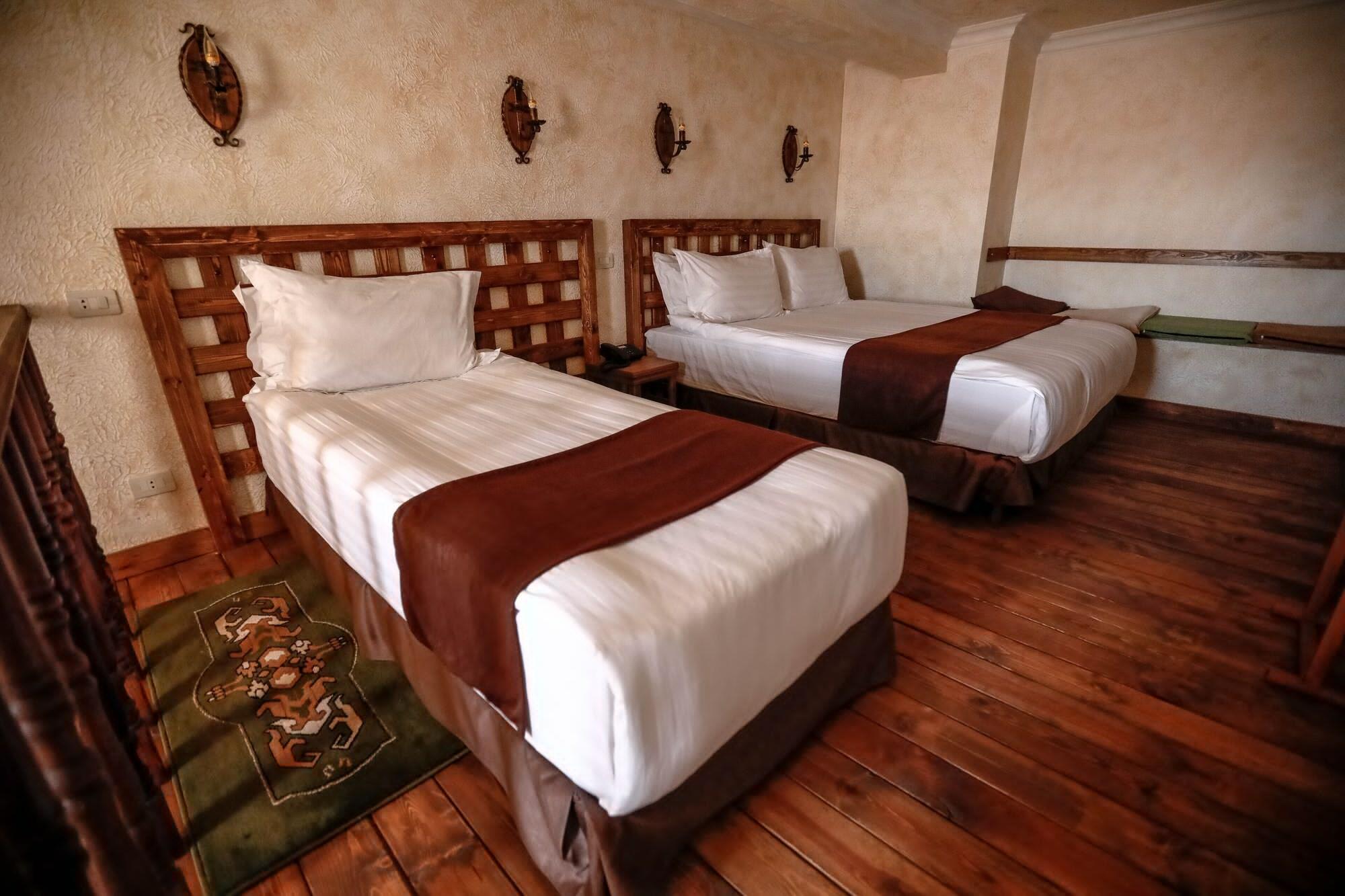 Caucasus Hotel Kasagh Esterno foto A guest room at the resort